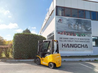 Four wheel front forklift Hangcha XE18i (CPD18-XEY2HA-SI) 
