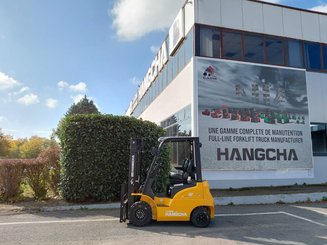 Four wheel front forklift Hangcha XE18i (CPD18-XEY2HA-SI) 