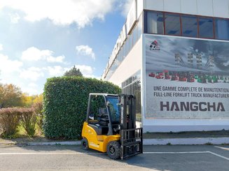 Four wheel front forklift Hangcha XE18i (CPD18-XEY2HA-SI) 