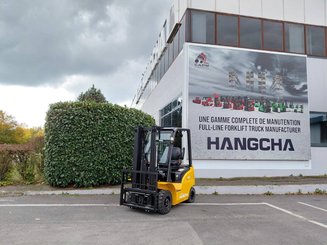 Four wheel front forklift Hangcha XE18i (CPD18-XEY2HA-SI) 