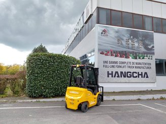 Four wheel front forklift Hangcha XE18i (CPD18-XEY2HA-SI) 