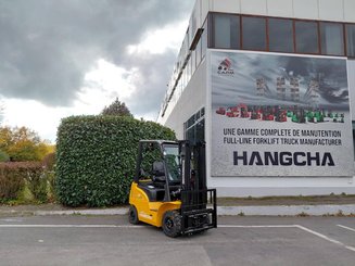 Four wheel front forklift Hangcha XE18i (CPD18-XEY2HA-SI) 