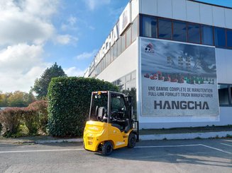 Four wheel front forklift Hangcha XE18i (CPD18-XEY2HA-SI) 