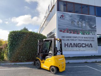 Four wheel front forklift Hangcha XE18i (CPD18-XEY2HA-SI) 