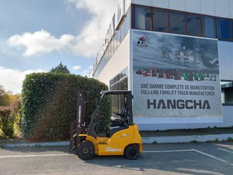 Four wheel front forklift Hangcha XE18i (CPD18-XEY2HA-SI) 