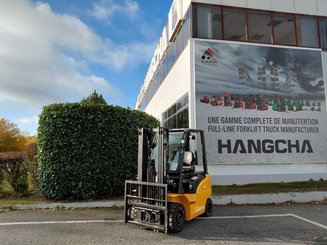 Four wheel front forklift Hangcha XE15i (CPD15-XEY2HA-SI) - 1