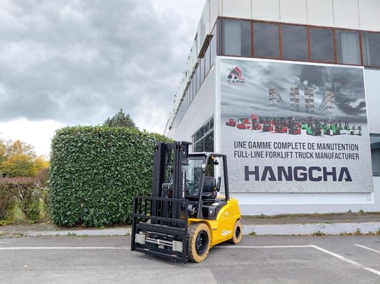 Electric forklift truck Hangcha XE40Ci (CPD40-XEXY2-SI) - 1