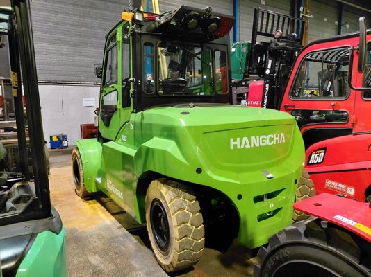 Four wheel front forklift Hangcha XC100i (CPD100-XCY2-SI) - 1