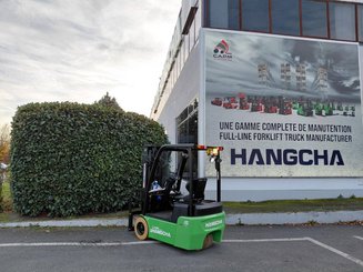 Three wheel front forklift Hangcha X3W15i (CPDS15-XD4-SI)