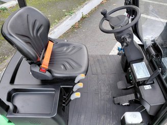 Three wheel front forklift Hangcha X3W15i (CPDS15-XD4-SI)