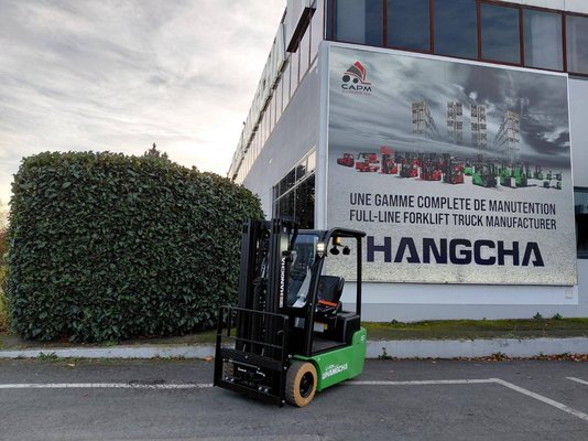 Three wheel front forklift Hangcha X3W15i (CPDS15-XD4-SI) - 1