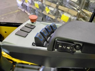 Four wheel front forklift Hangcha XE30i ( CPD30-XEY2HA-SI )