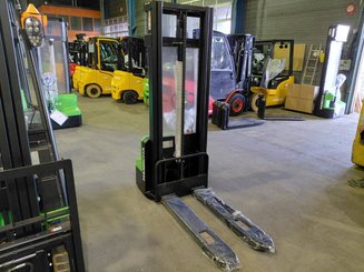 Pedestrian pallet stacker Hangcha CDD15-A2MC2-ISZ