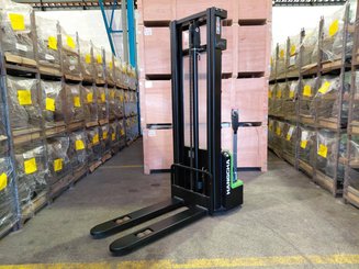Pedestrian pallet stacker Hangcha CDD15-A2MC2-ISZ