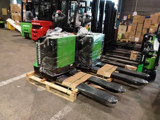 Pedestrian pallet truck Hangcha CBD20-AC2-Li