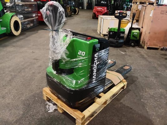 Electric pallet truck Hangcha CBD20-XT1-SI - 1