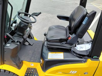 Four wheel front forklift Hangcha XE18i (CPD18-XEY2HA-SI) 
