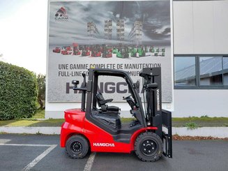 Four wheel front forklift Hangcha XF30D-2
