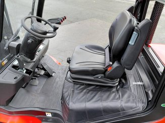 Four wheel front forklift Hangcha XF30D-2