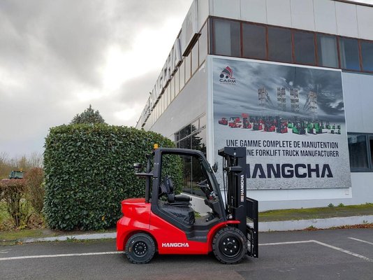 Four wheel front forklift Hangcha XF30D-2 - 1