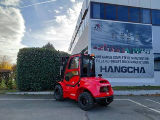 All-terrain forklift Hangcha TT25-2