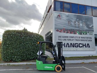 Three wheel front forklift Hangcha X3W15i (CPDS15-XD4-SI)