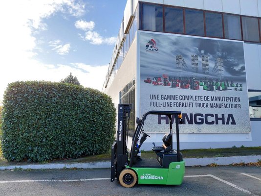 Three wheel front forklift Hangcha X3W15i (CPDS15-XD4-SI) - 1