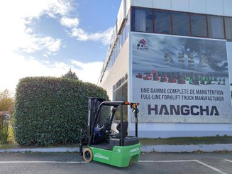 Three wheel front forklift Hangcha X3W15i (CPDS15-XD4-SI)