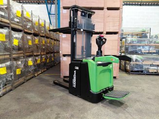 Stacker truck with folding platform Hangcha CDD16-XT1S-SiL