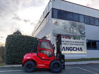 All-terrain forklift Hangcha TT30-4 (CPCD30-XW98C-RT4)