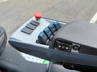 Three wheel front forklift Hangcha XC3-15i (CPDS15-XCY2G-SI)