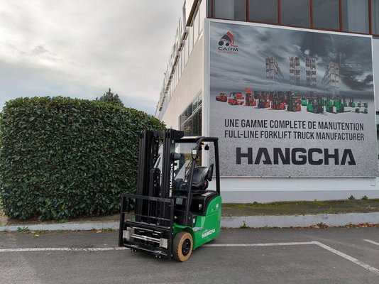 Three wheel front forklift Hangcha  XC3-18i (CPDS18-XCY2G-SI)  - 1