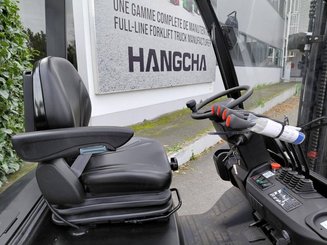 Three wheel front forklift Hangcha XC3-18i