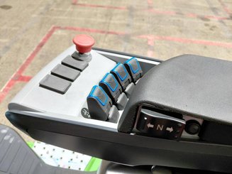 Three wheel front forklift Hangcha XC3-18i