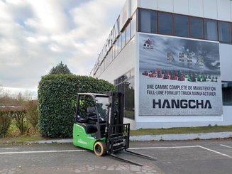 Three wheel front forklift Hangcha XC3-20i (CPDS20-XCY2G-SI)