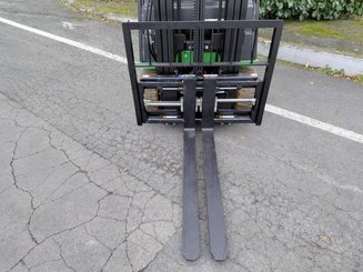 Three wheel front forklift Hangcha XC3-20i (CPDS20-XCY2G-SI) - 7