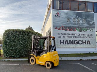 Four wheel front forklift Hangcha XE20Ci - 3