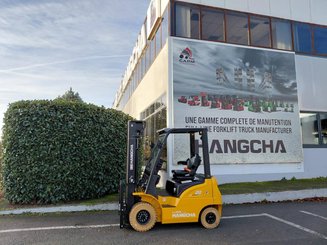 Four wheel front forklift Hangcha XE20Ci - 2