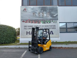 Four wheel front forklift Hangcha XE15i (CPD15-XEY2HA-SI) - 1