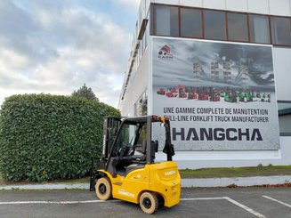 Four wheel front forklift Hangcha XE18i (CPD18-XEY2HA-SI) 