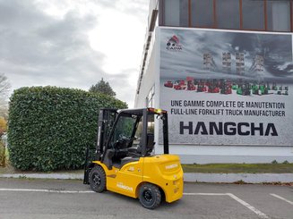 Four wheel front forklift Hangcha XE25i ( CPD25-XEY2HA-SI )