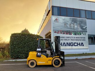 Electric forklift truck Hangcha XE40Ci (CPD40-XEXY2-SI)