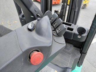 Four wheel front forklift Hyster J2.50XM
