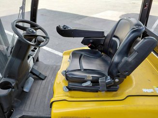 Four wheel front forklift Yale ERP25VL