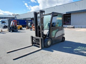 Four wheel front forklift Yale ERP30VL