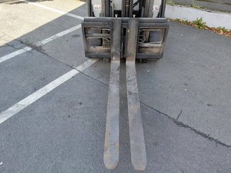 Four wheel front forklift Yale ERP30VL