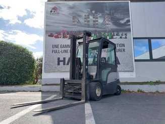 Four wheel front forklift Yale ERP30VL