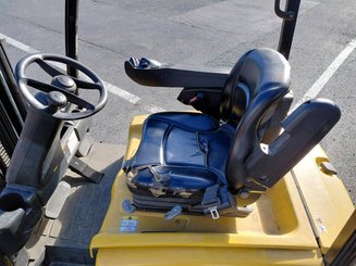 Three wheel front forklift Yale ERP18VTL