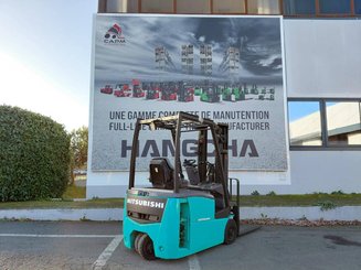 Three wheel front forklift Mitsubishi FB16CPNT