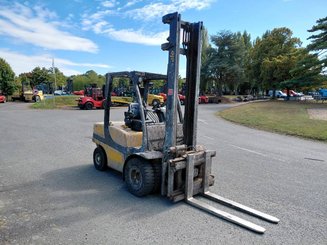 Four wheel front forklift Yale GDP35VX